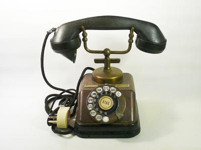 Аппарат телефонный KTAS. Дания. 1940-е гг. Комплектация оригинальная.